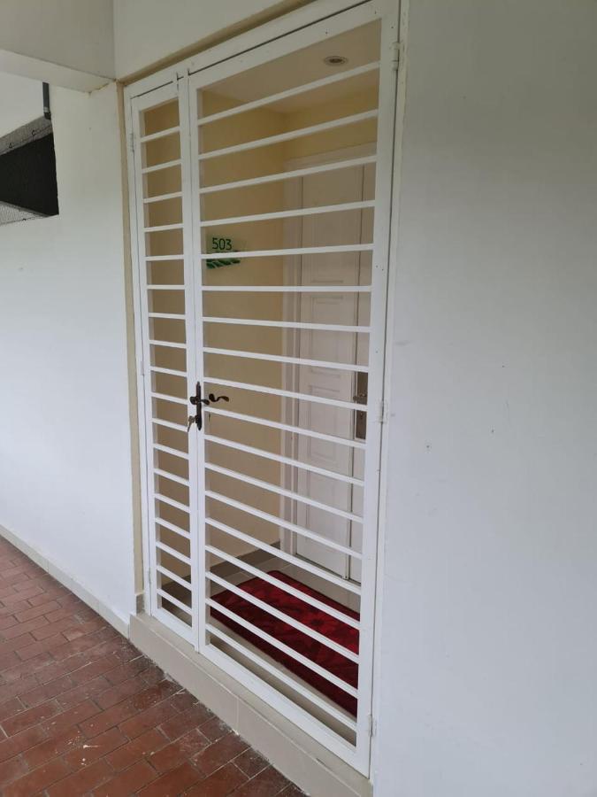 Sri Sayang Home Stay George Town Bagian luar foto